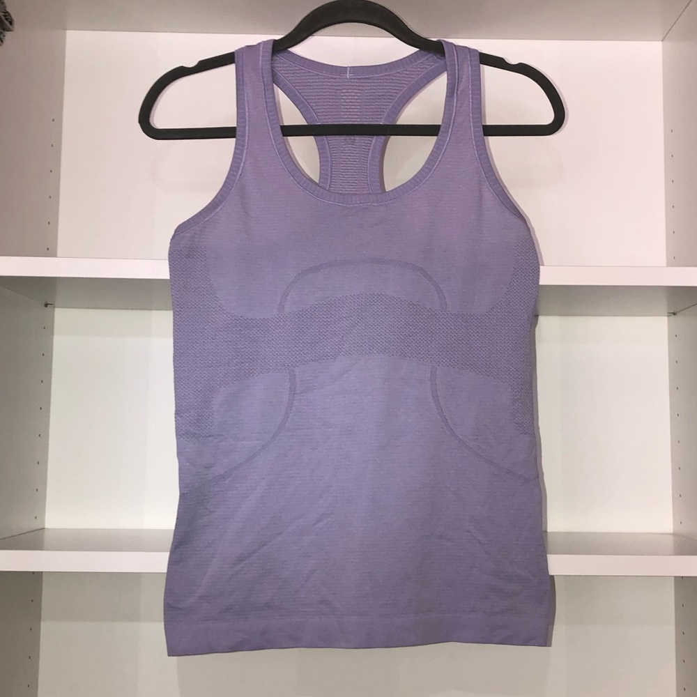 Lululemon tank top, in Violet size 4